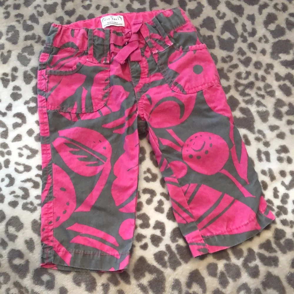 Old Navy Tropical Pants in Pink Gray Print Size 2T